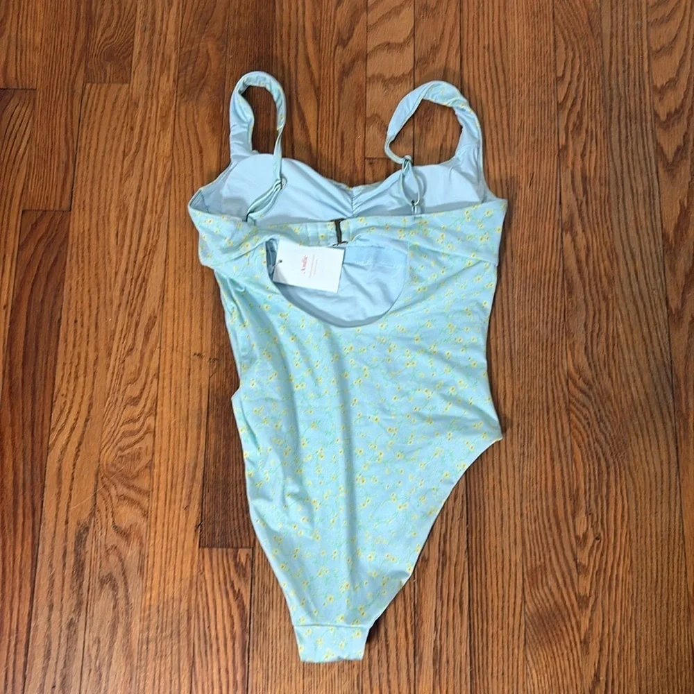 Andie‎ The Nadi One Piece Swimsuit Blue Powder Ditsy Floral size S NWT